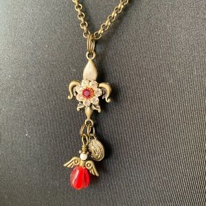 Necklace fleur de Lis angel